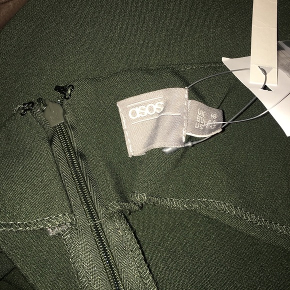 RETURNING 2/2 π₯ Asos β’ green button down skirt - Picture 8 of 8